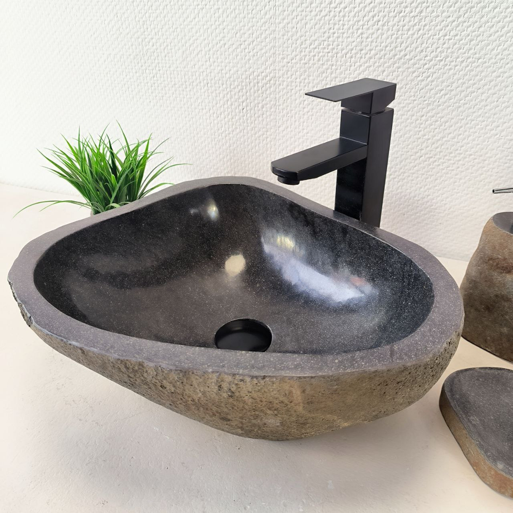 Раковина из речного камня RS-66025 43х37х15 из натурального камня
