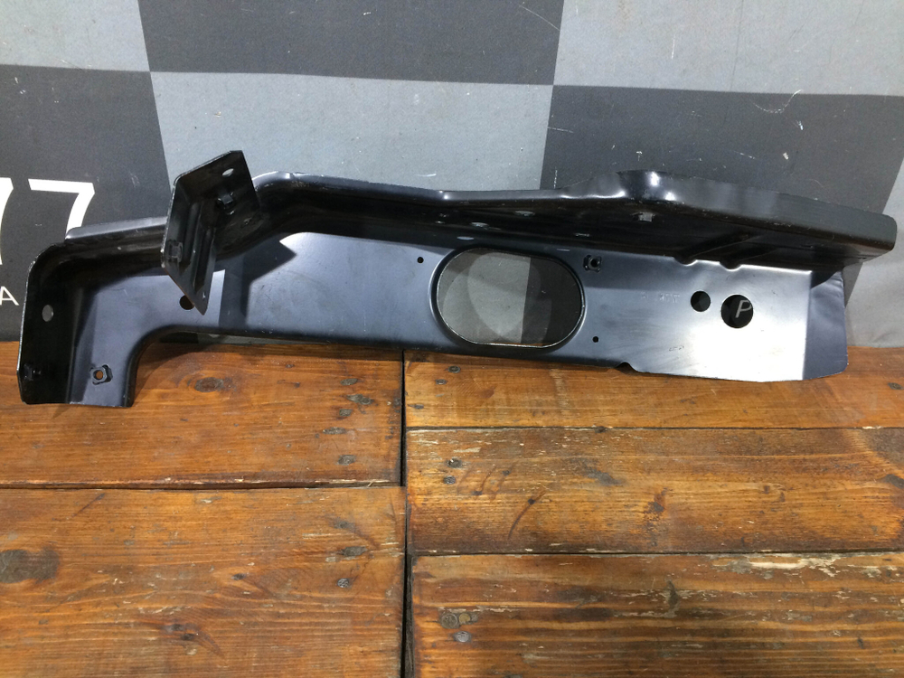 Элемент передней панели Suzuki Grand Vitara 2 (JT) 05-15 Новое Оригинал 5811077K01