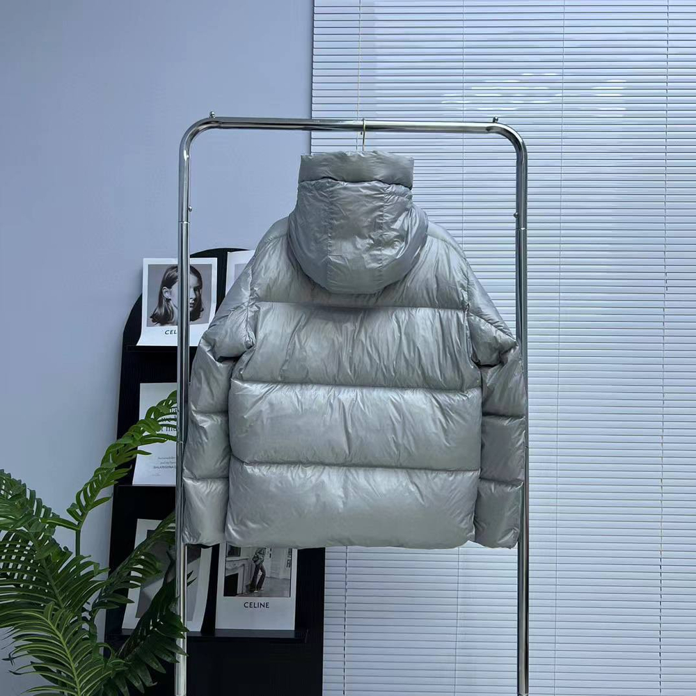 Пуховик Canada Goose