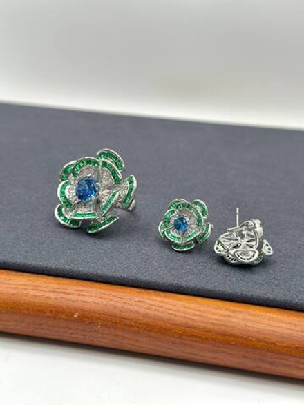 Серьги Bvlgari