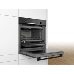 Электрический духовой шкаф Bosch HBG5370B0, черный
