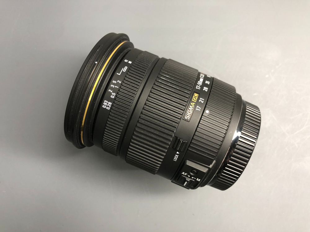 Sigma AF 17-50mm 2.8 EX DC HSM