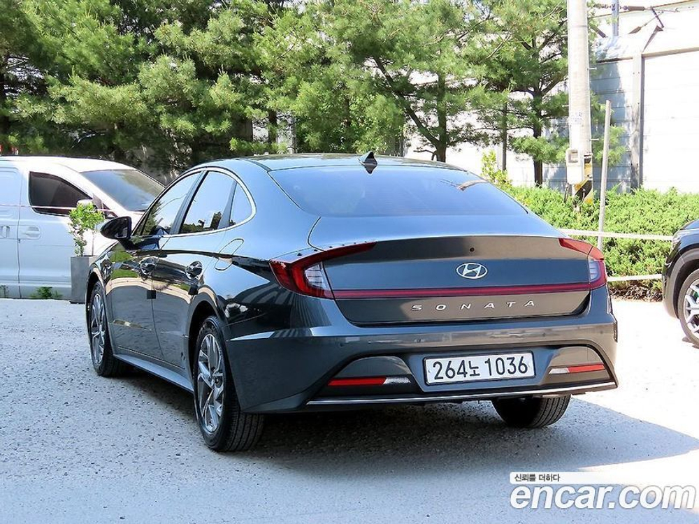 Hyundai Sonata (DN8) 2.0 (04.2021)