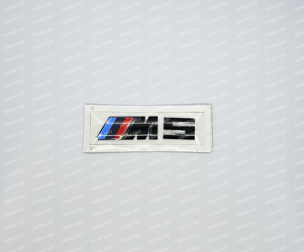 Эмблема M5