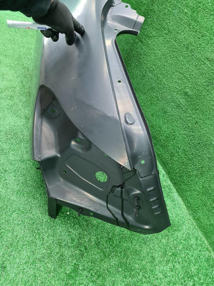 Крыло заднее левое Mercedes E W213 (16-23) Long