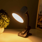 Светильник Ultraflash UF-320P C06 настольный прищепка