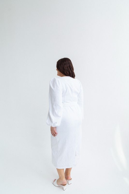 Жаккардовое платье-футляр, белый