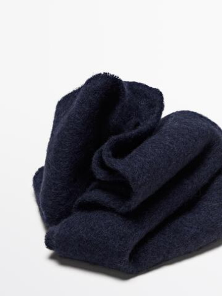 Massimo Dutti Шарф из смеси альпаки и шерсти с бахромой, темно-синий
