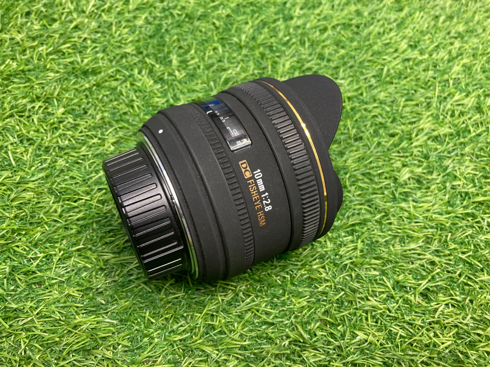Sigma AF 10mm 2.8 EX DC HSM Fisheye Nikon F