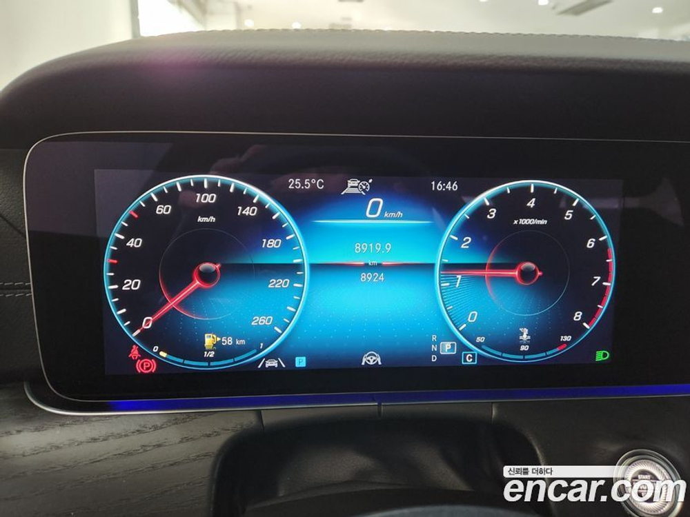 Mercedes-Benz E-Class W213 E250 AMG Line (10.2022)