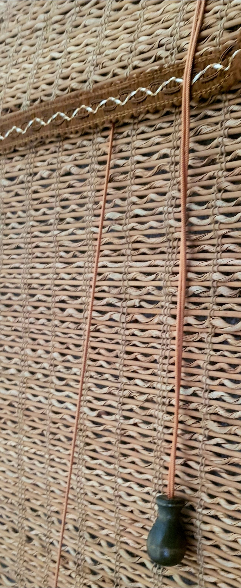 Жалюзи бамбуковые рулонные "Бежевая лапша" 120 см (ширина) х 162 см (высота)