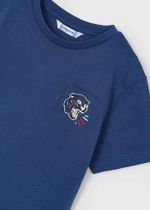 две футболки