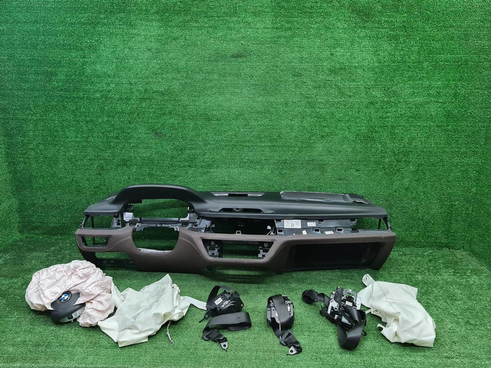 Комплект безопасности BMW 7er G11 (2015-2022)