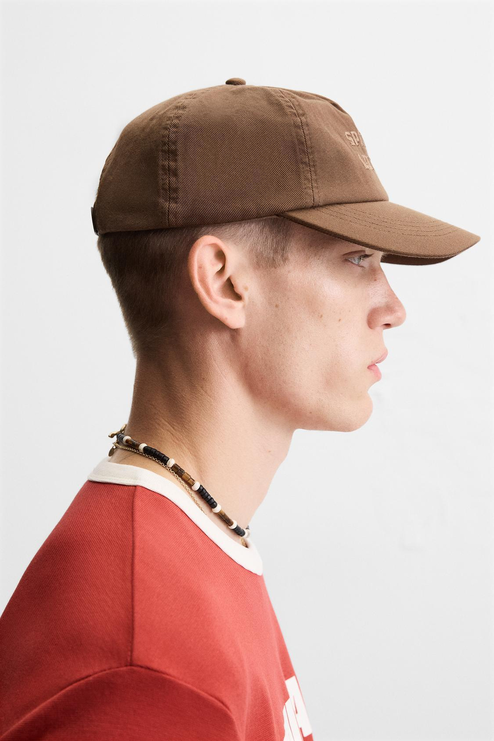 ZARA КЕПКА С ВЫШИВКОЙ, КОРИЧНЕВЫЙ