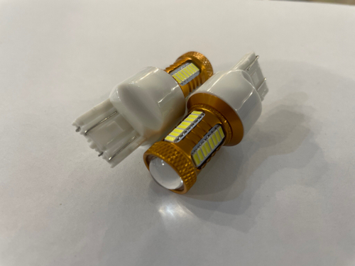 W21W - T20 - 7440 + Линза - 33 диода / ДВА КОНТАКТА Автолампа светодиодная (2 шт.)