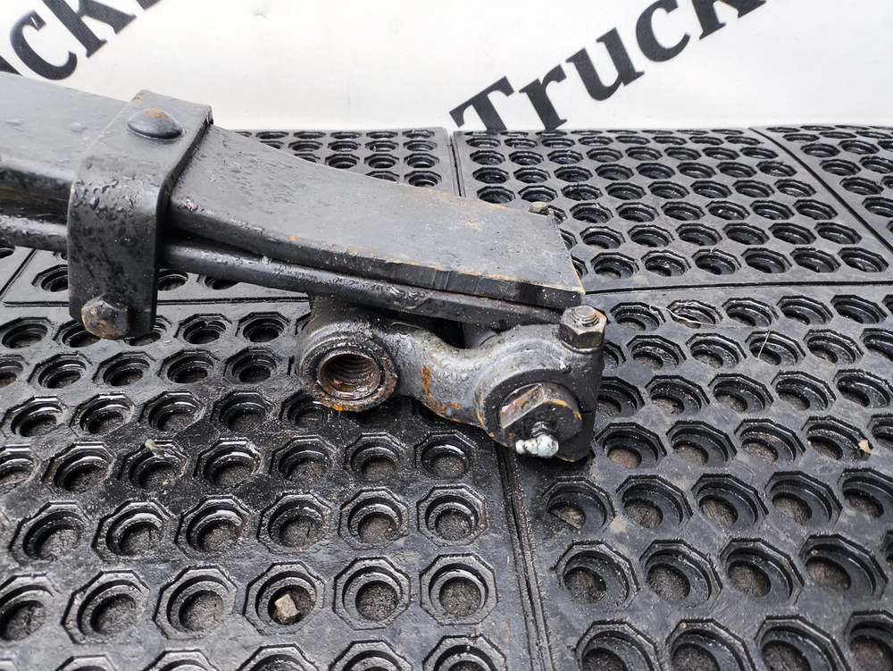 Рессора передняя