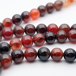 Агат тонированный черно-коричневый бусины, диаметр около 8,1-8,2 мм, цена за нить 38 см