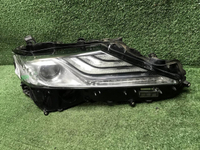 Битая Фара правая Toyota Camry xv70 (20-нв) LED