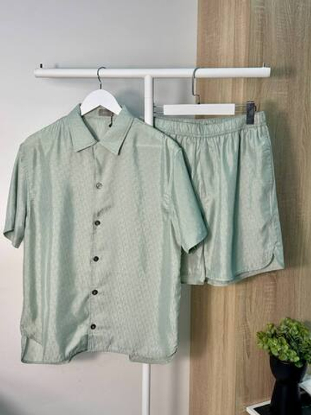 Прогулочный костюм Christian Dior