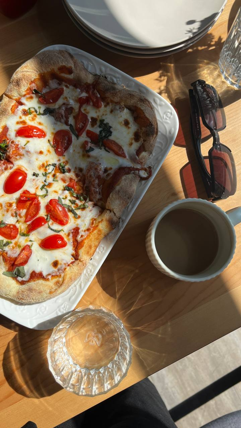 Римская пицца «Маргарита с черри»