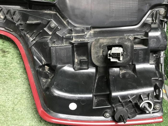 Фонарь правый Volvo XC90 2 (2014-н.в.)