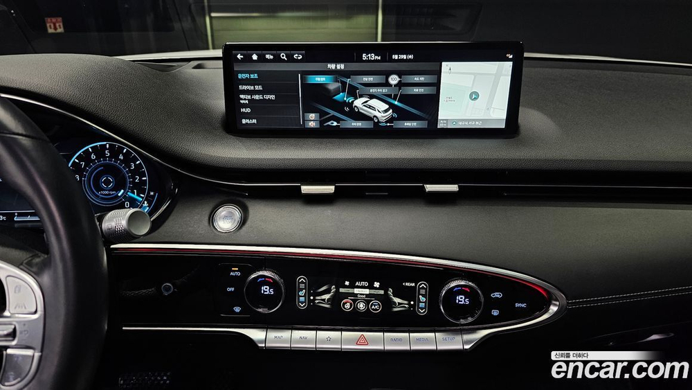 Genesis GV70 2.5T Бензин AWD (09.2021)