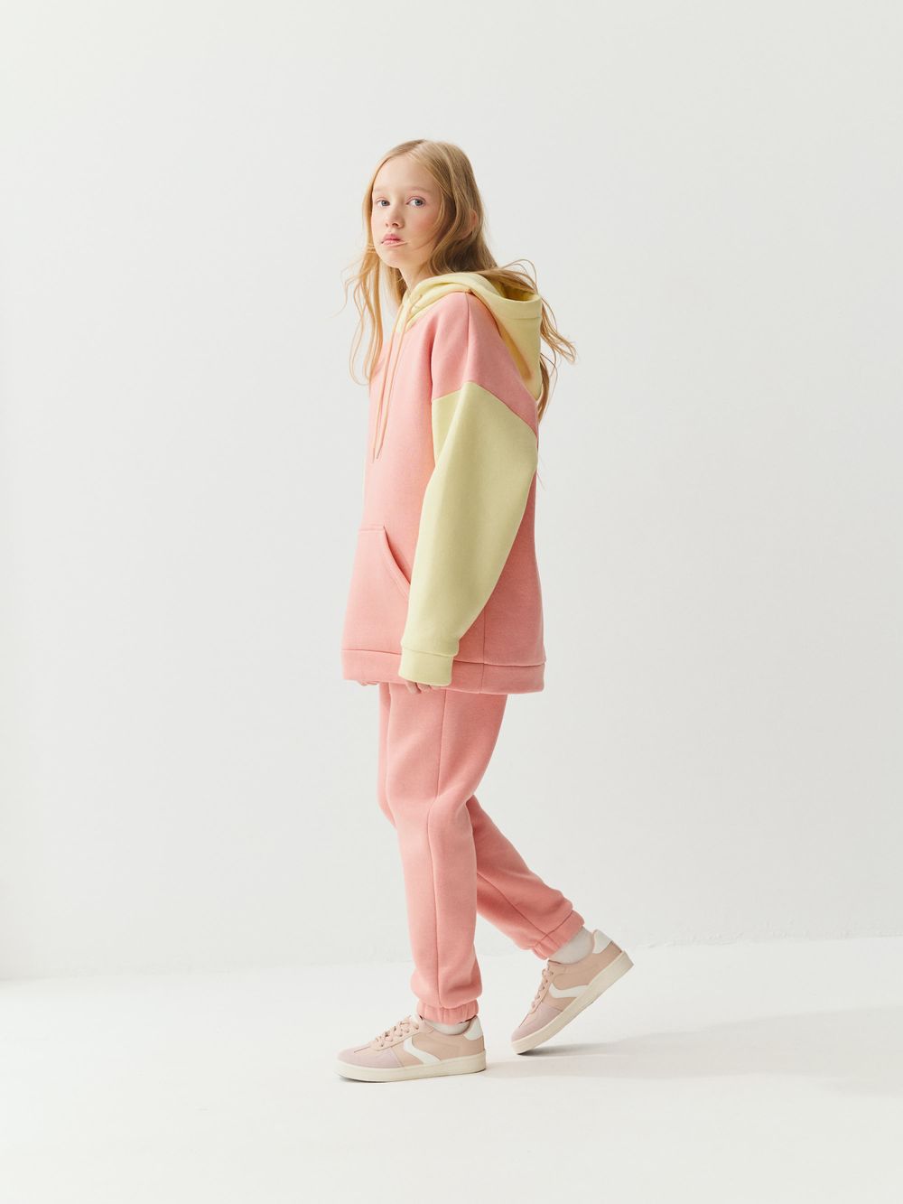 Джоггеры с карманами "Роза" утепленные 7+