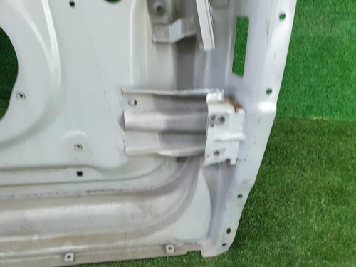 Дверь передняя правая VW Golf 5 (2003-2009)