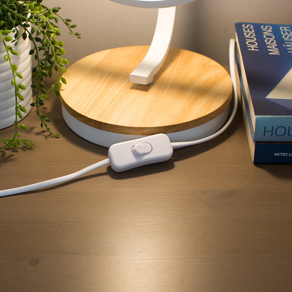 Настольная лампа Home Light Астерия MMD-LED E013-3-1xE27 белый