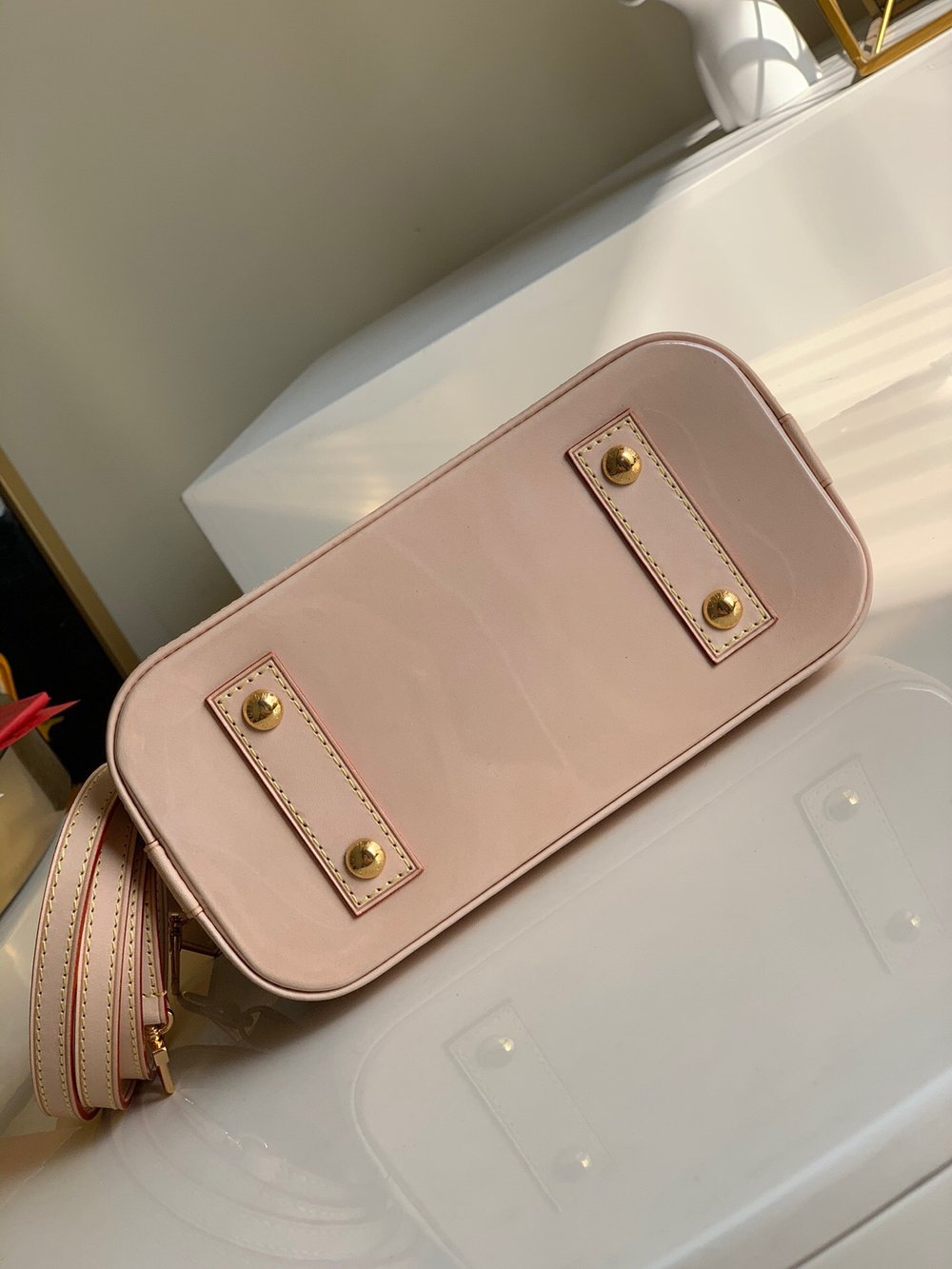 Louis Vuitton Alma BB
