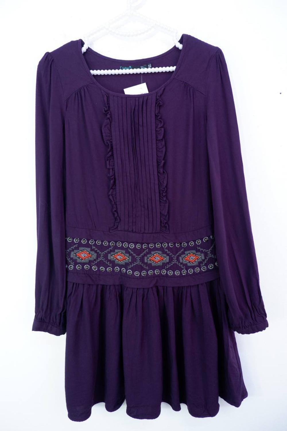 Платье Befree из вискозы в красивом оттенке 40 размер