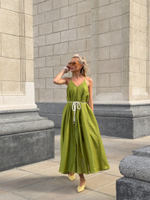 Сарафан в длине миди в салатовом цвете