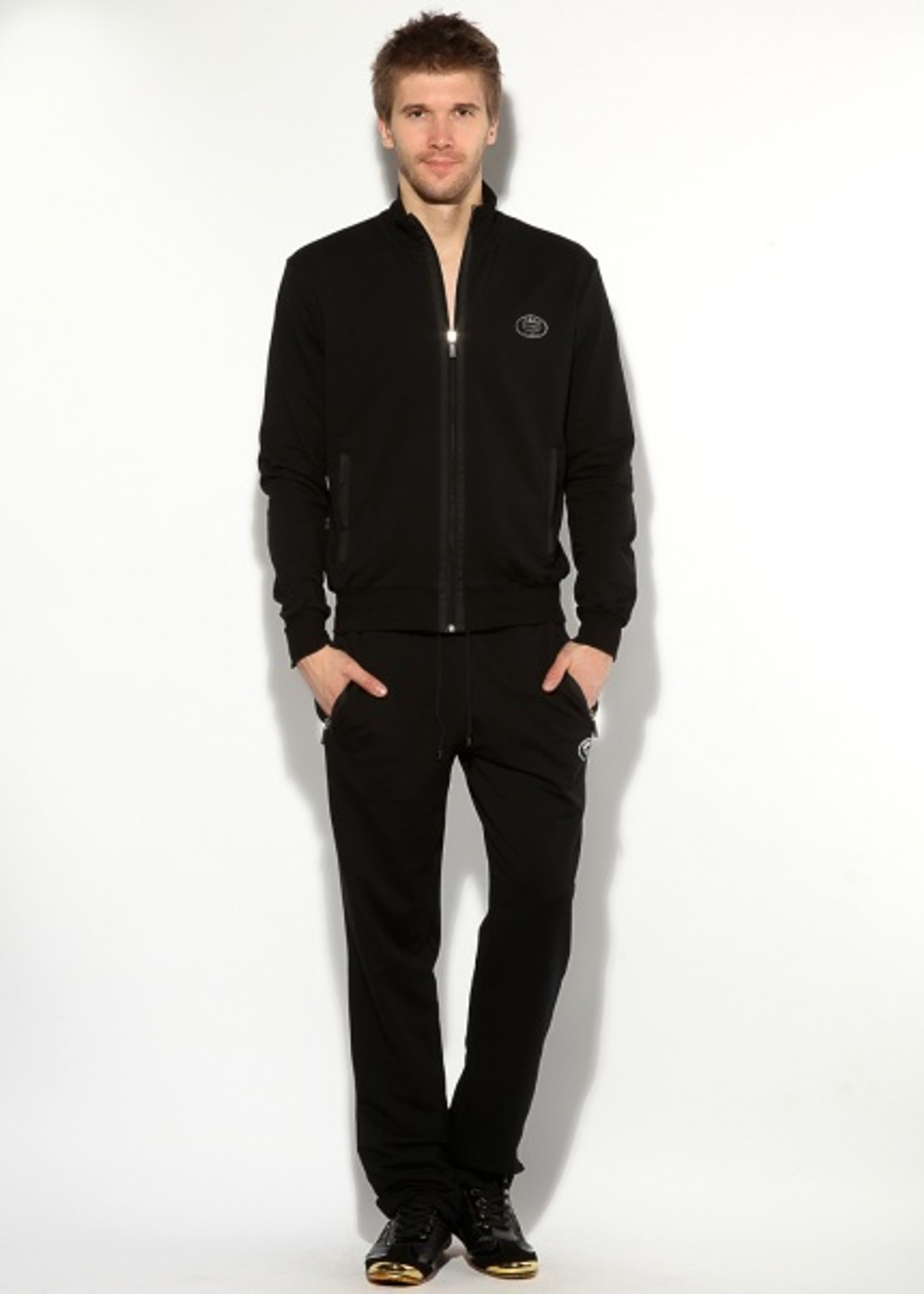 Спортивные костюмы