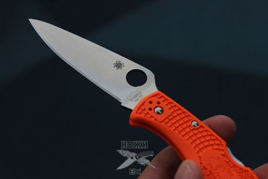 Складной нож Spyderco Endura 4 Flat Ground Orange C10FPOR c клинком из стали VG-10, рукоять FRN