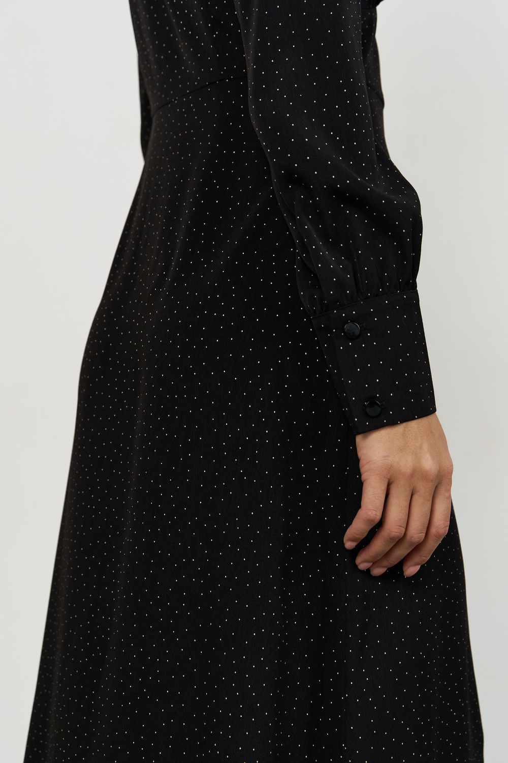 Платье с подрезами, макси