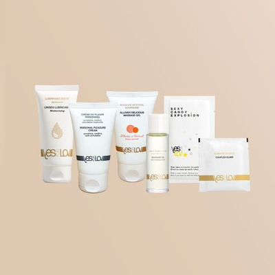 Набор YESforLOV La Trousse Enchantée в бежевой косметичке (Цвет: бежевый)