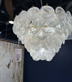 Люстры из художественного стекла