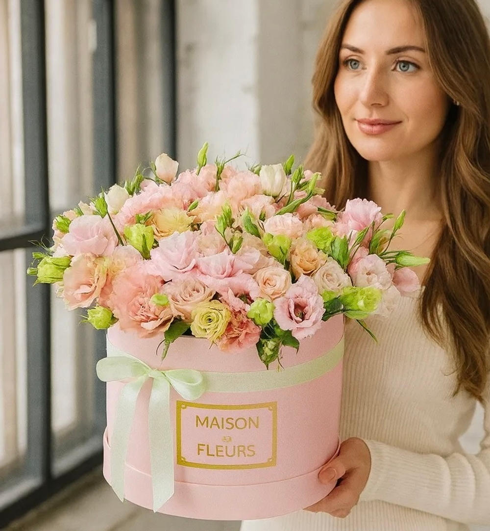 Композиция "Pink beauty" в коробке "Maison des fleurs"