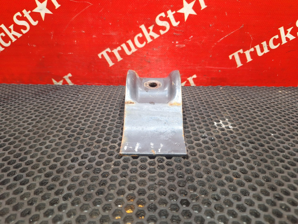 Кронштейн крыла заднего 2018г.