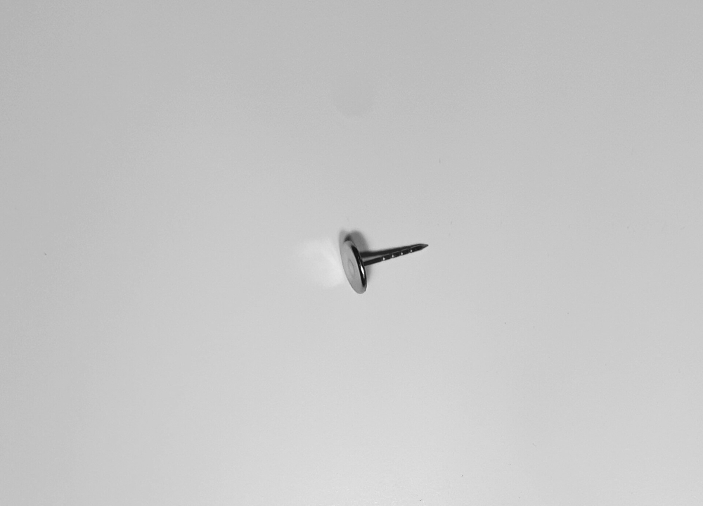 Кнопка (гвоздь, игла) металлическая с насечкой, 16мм