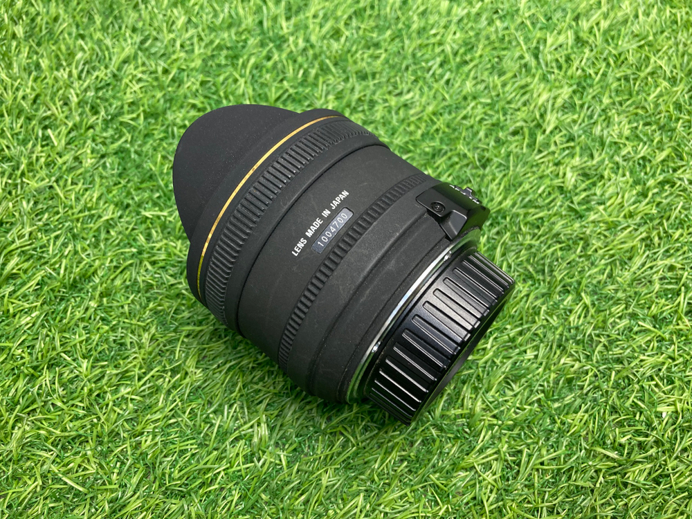 Sigma AF 10mm 2.8 EX DC HSM Fisheye Nikon F