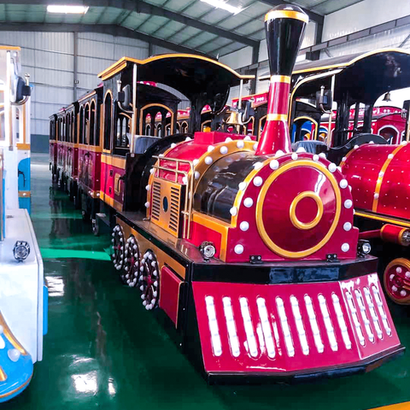 Безрельсовый паровозик «Ретро», 4 вагона, 16 мест — для ТРЦ, с электродвигателем