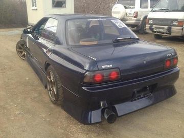 Комплект обвеса BN-Sport на Nissan Skyline R32 4dr
