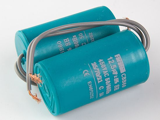Пусковой конденсатор 12,5мкФ 450в гибкие выводы / CBB60 / FARATON