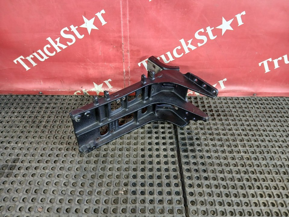 Кронштейн бака AdBlue 2023г