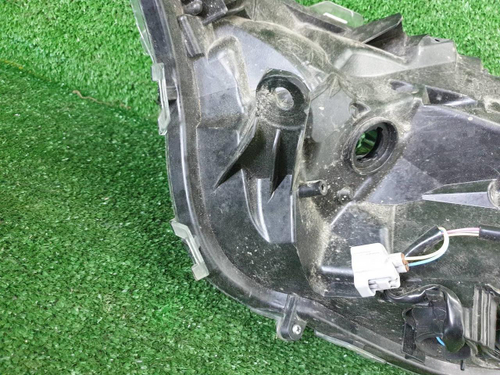 Фара правая Toyota RAV4 5 XA50 (2018-н.в.) LED