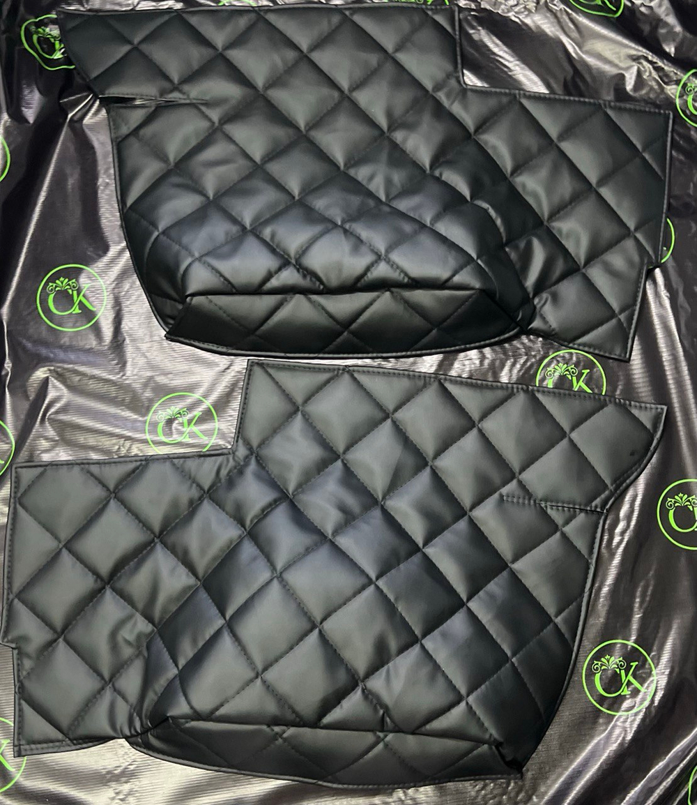 Коврики (утеплитель) под сиденья УАЗ 452 Буханка (чёрная нить ромб)