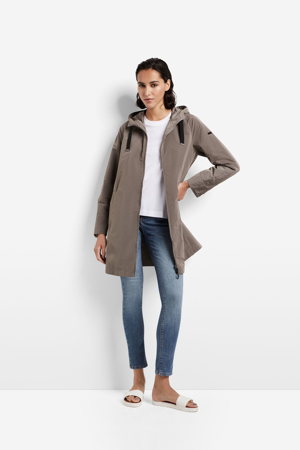 Плащ женский CINQUE