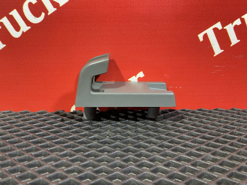 Крючок для одежды 2018г