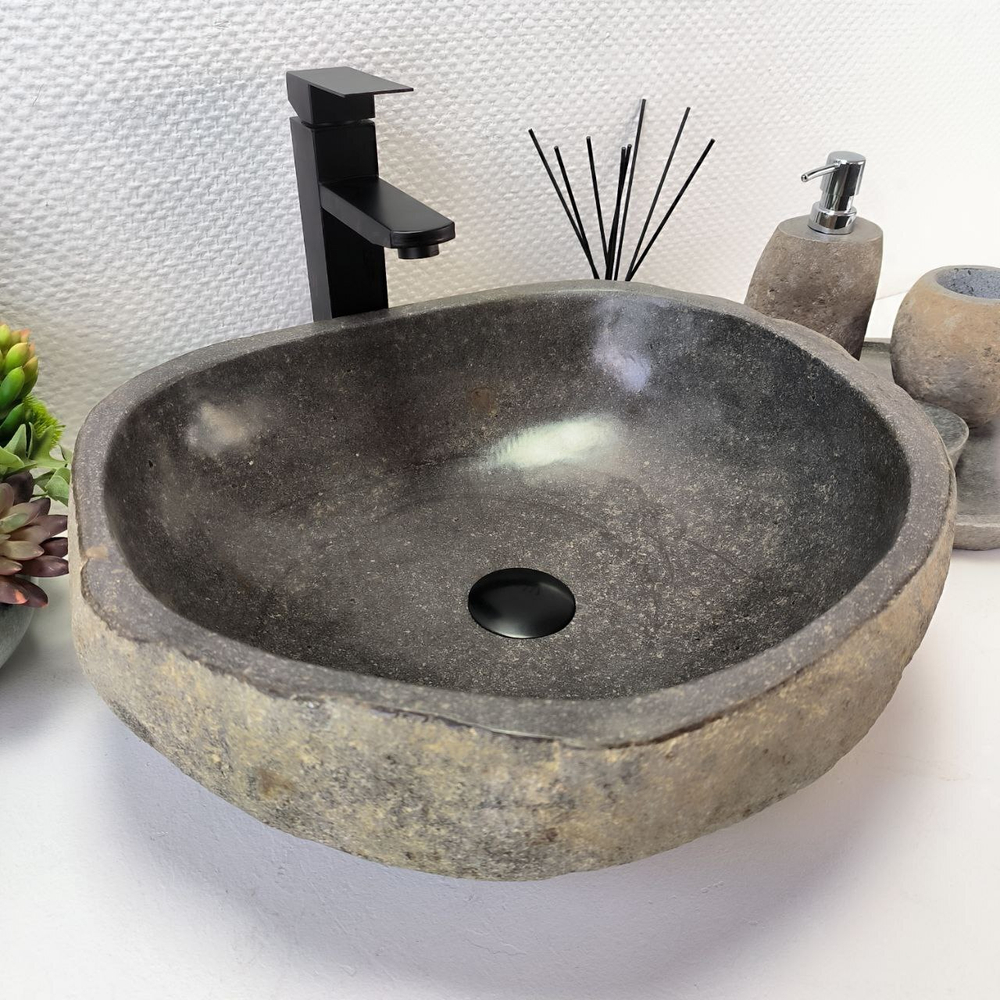 Раковина из речного камня RS-63851 (45*42*15) 0121